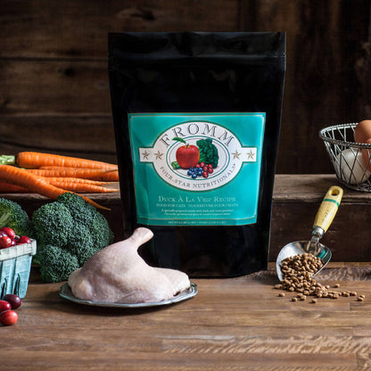 FROMM® FOUR STAR NUTRITIONALS® DUCK À LA VEG RECIPE DRY CAT FOOD